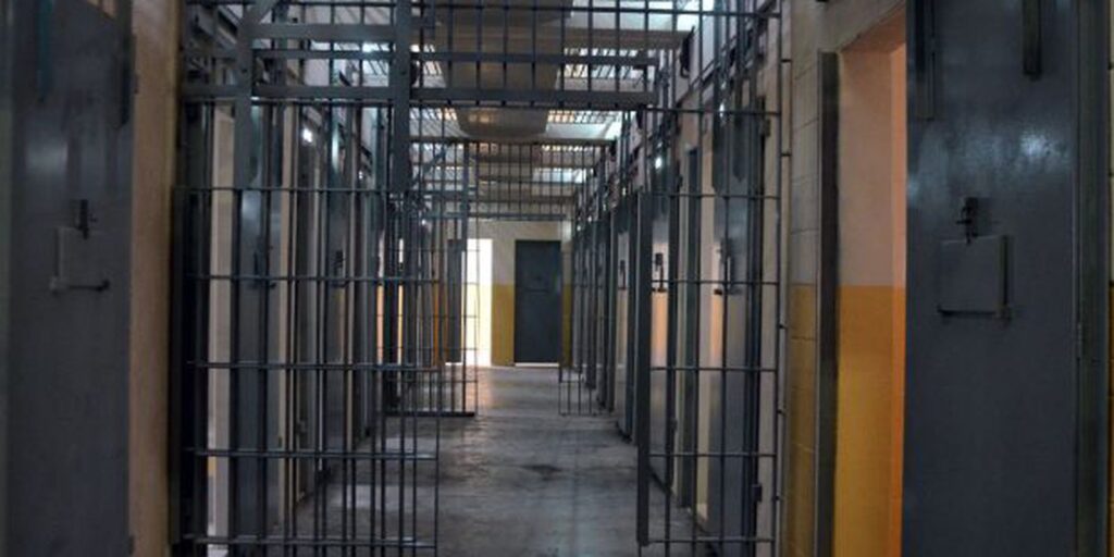 Tortura em presídios cresce mais de 37%, aponta Pastoral Carcerária
