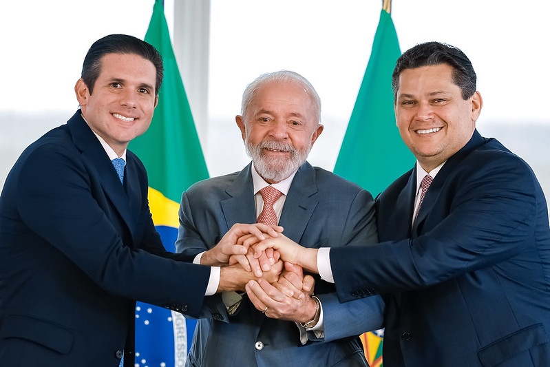 Reunião Lula, Motta e Alcolumbre no Palácio do Planalto.